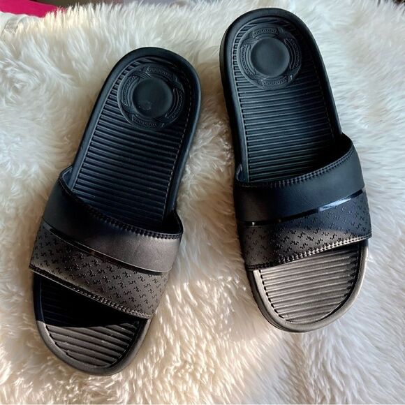 Sandalboyz Black Slides US Size 6 EUC - Picture 9 of 11